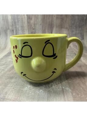 Livingware Collection Yellow Smiling Coffee Cup Funny Face 3D Nose Mug Hearts